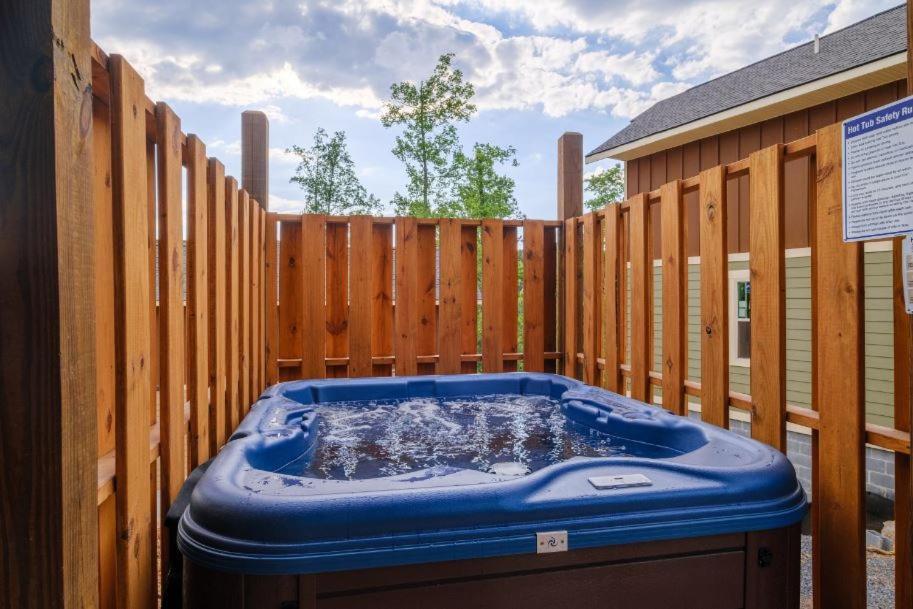 Heaps Of Fun By Eden Crest Villa Gatlinburg Exterior photo