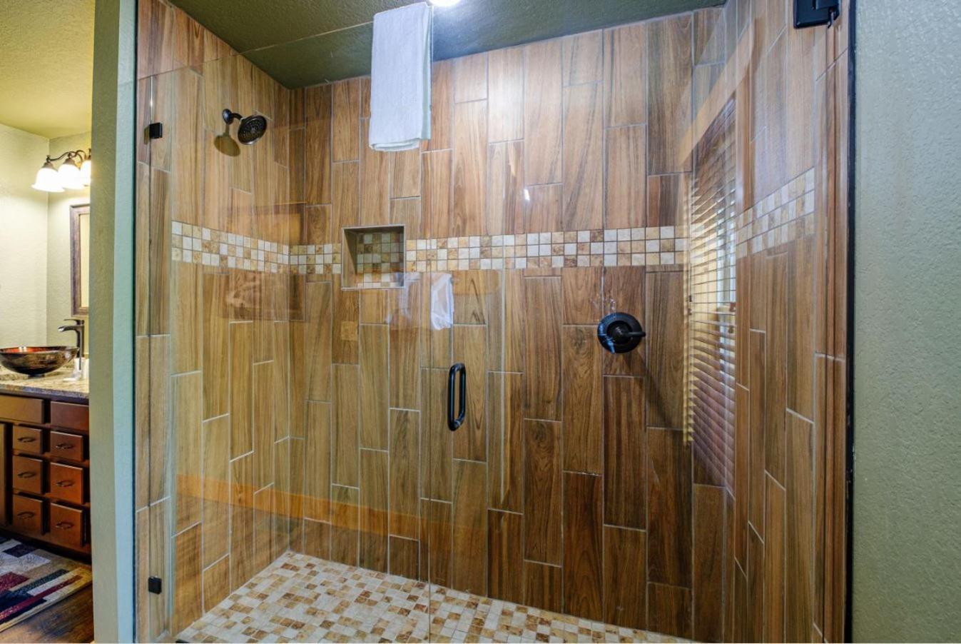 Heaps Of Fun By Eden Crest Villa Gatlinburg Exterior photo