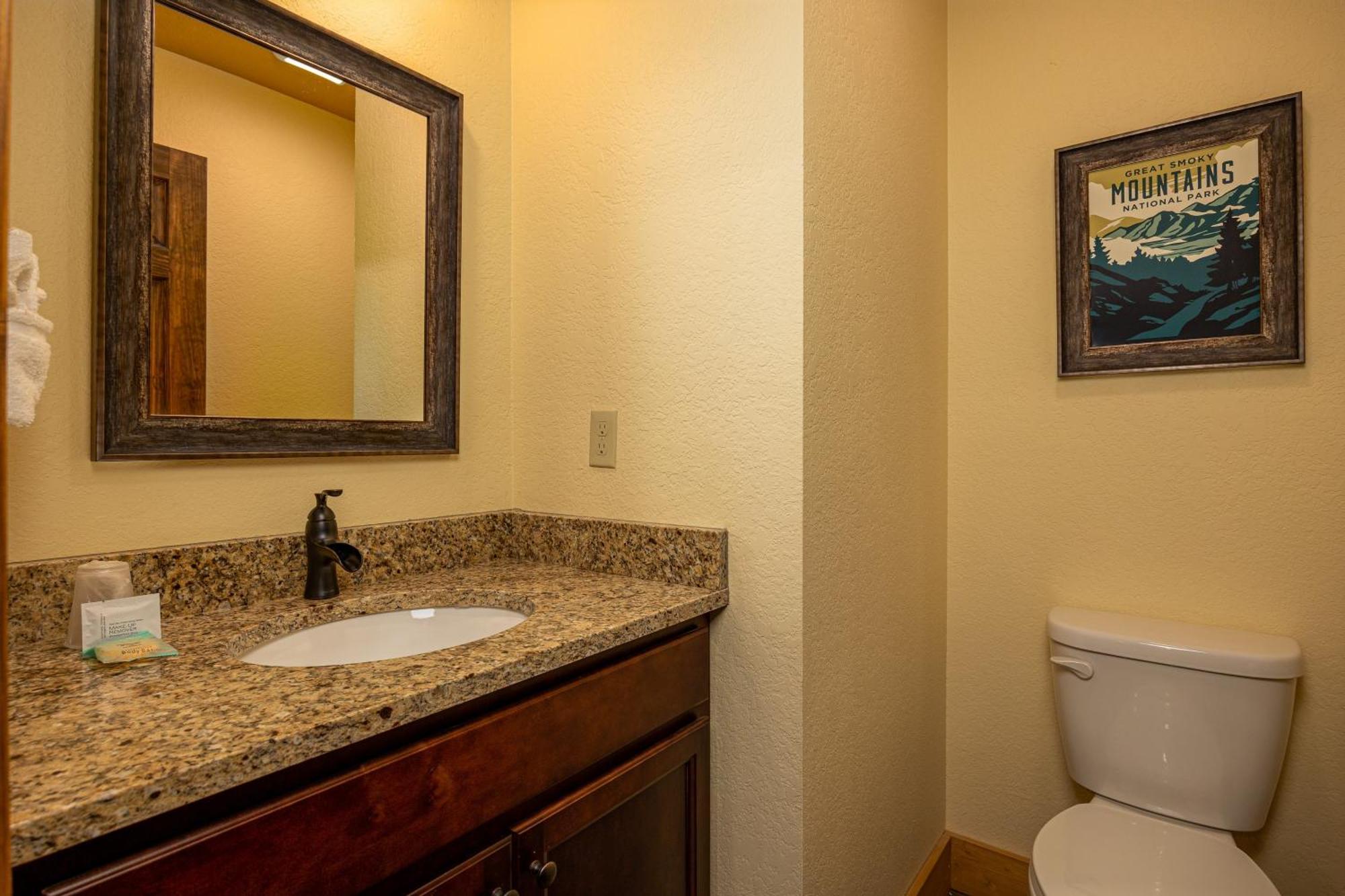 Heaps Of Fun By Eden Crest Villa Gatlinburg Exterior photo